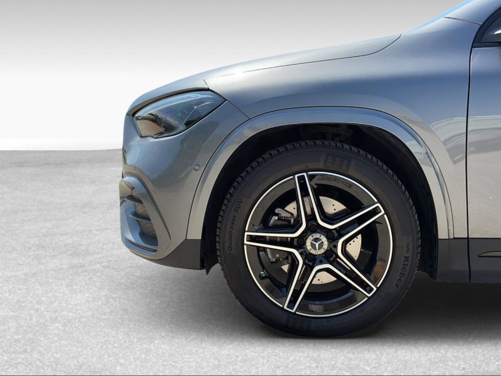 Mercedes-Benz GLA SUV usata a Pisa (14)