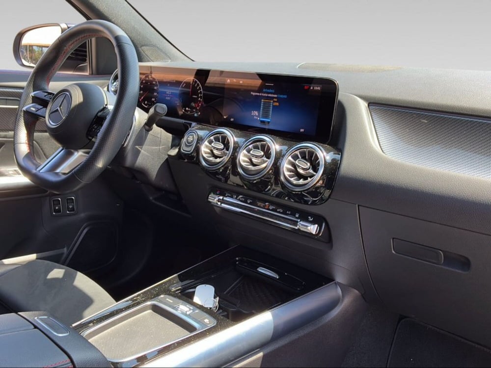 Mercedes-Benz GLA SUV usata a Pisa (8)
