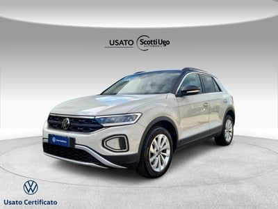 Volkswagen T-Roc 1.0 TSI Life del 2022 usata a Livorno