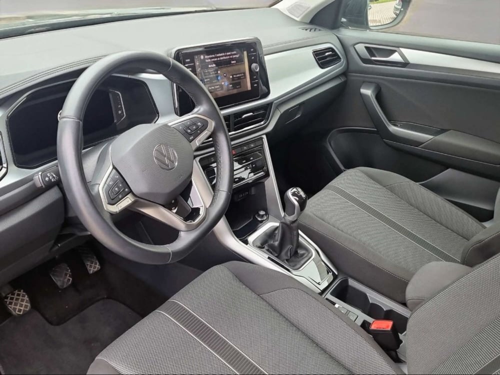 Volkswagen T-Roc usata a Livorno (6)