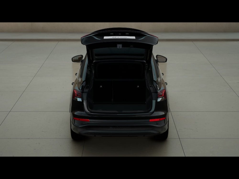 Audi Q4 Sportback nuova a Livorno (5)