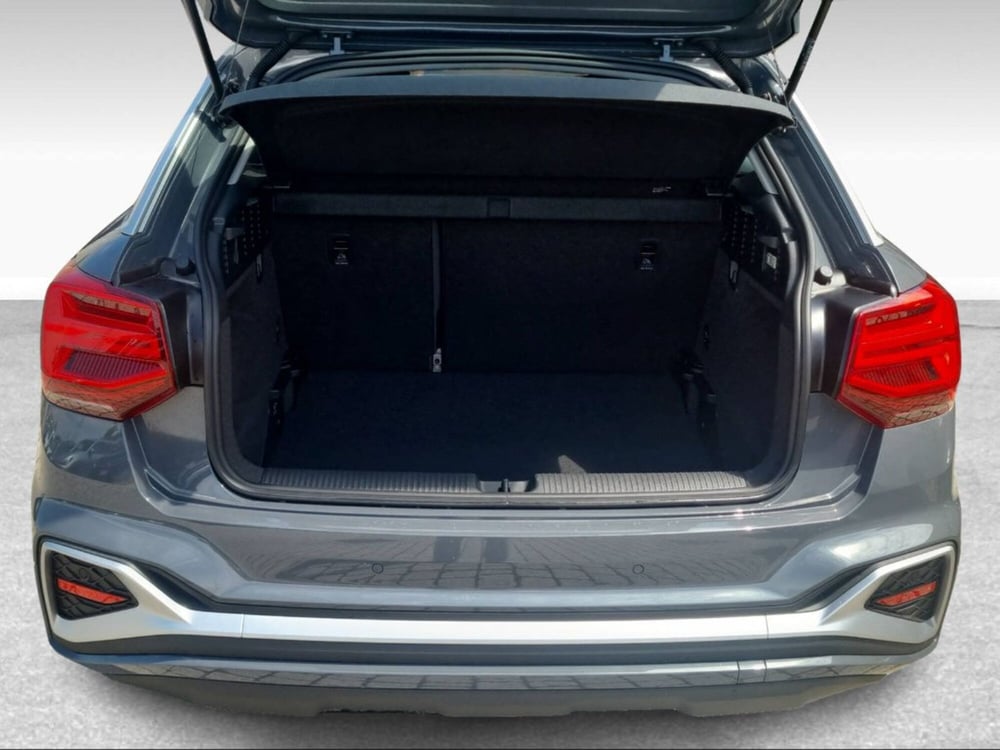 Audi Q2 nuova a Livorno (14)