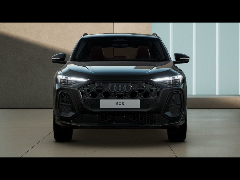 Audi Q5 Sportback nuova a Livorno (4)