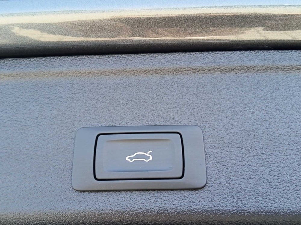 Audi A4 Avant usata a Livorno (15)