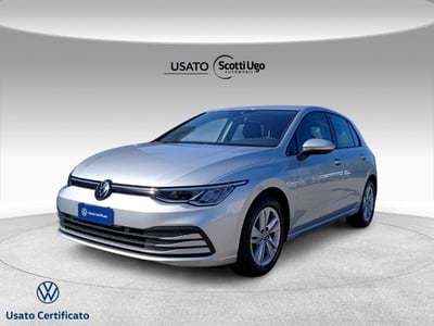 Volkswagen Golf 1.0 TSI EVO Life del 2022 usata a Livorno