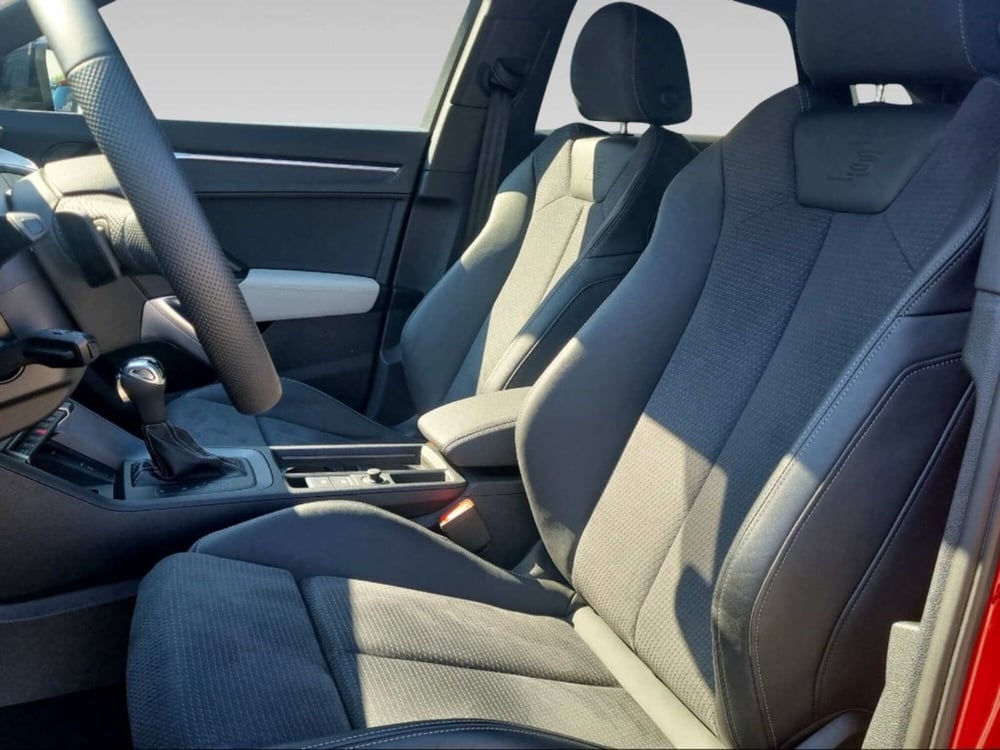 Audi Q3 Sportback usata a Livorno (11)