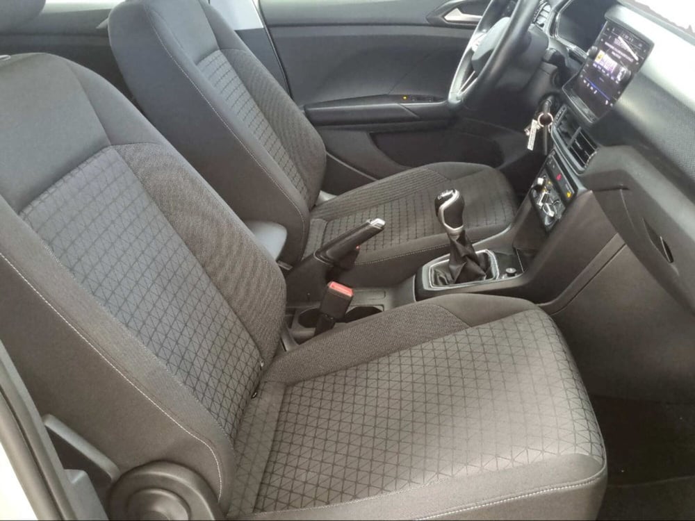 Volkswagen T-Cross usata a Livorno (11)