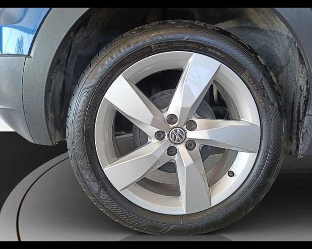 Volkswagen T-Cross usata a Roma (12)