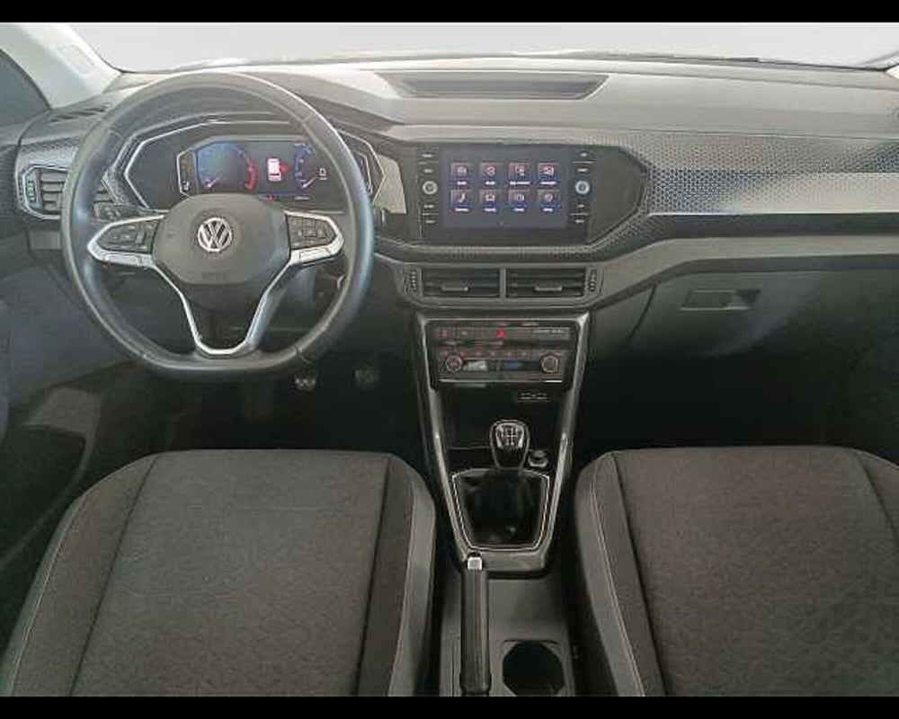 Volkswagen T-Cross usata a Roma (6)