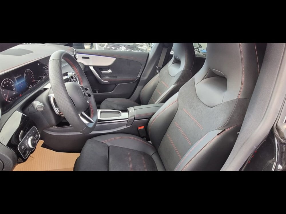 Mercedes-Benz CLA Shooting Brake nuova a Pisa (10)