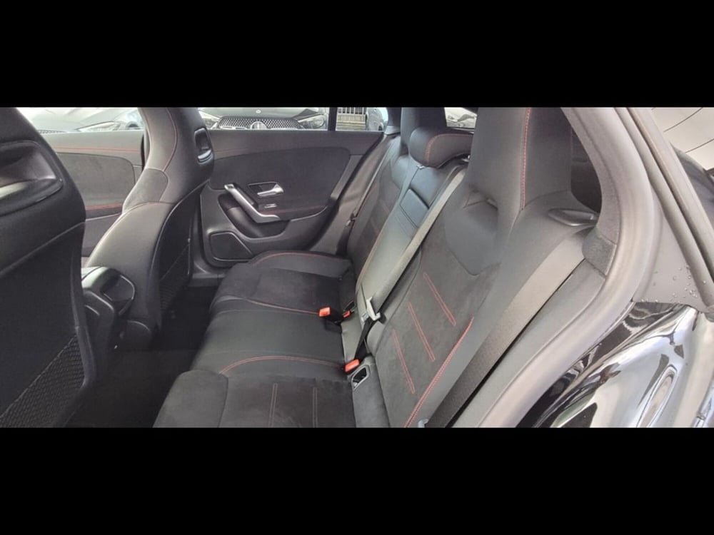 Mercedes-Benz CLA Shooting Brake nuova a Pisa (11)