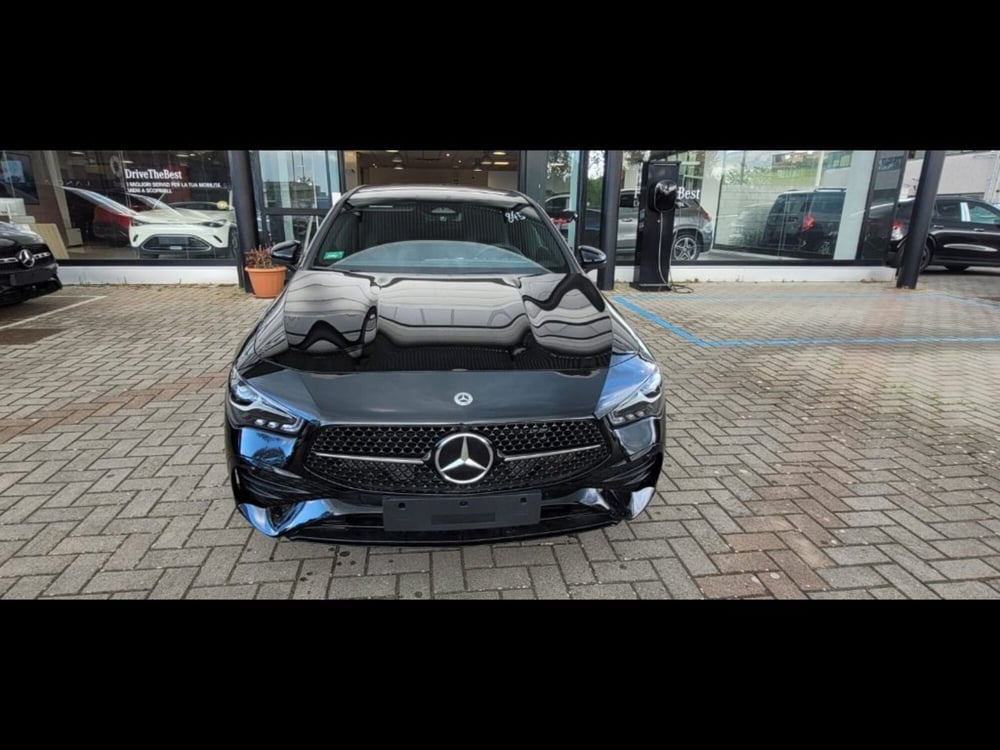 Mercedes-Benz CLA Shooting Brake nuova a Pisa (2)