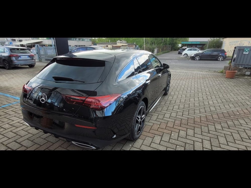 Mercedes-Benz CLA Shooting Brake nuova a Pisa (7)