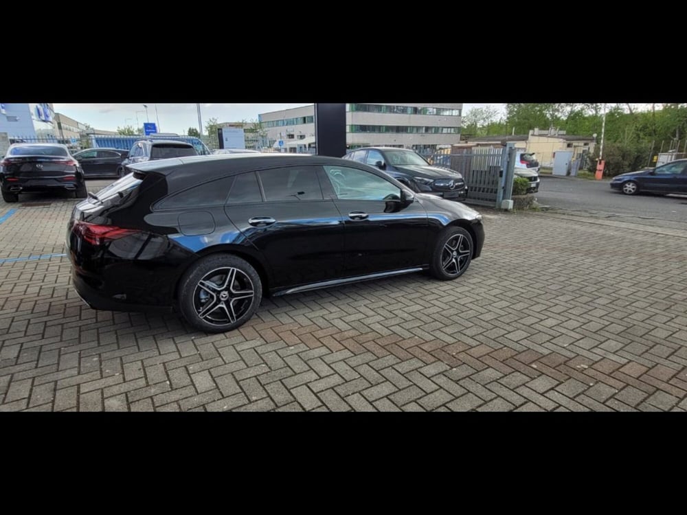 Mercedes-Benz CLA Shooting Brake nuova a Pisa (8)