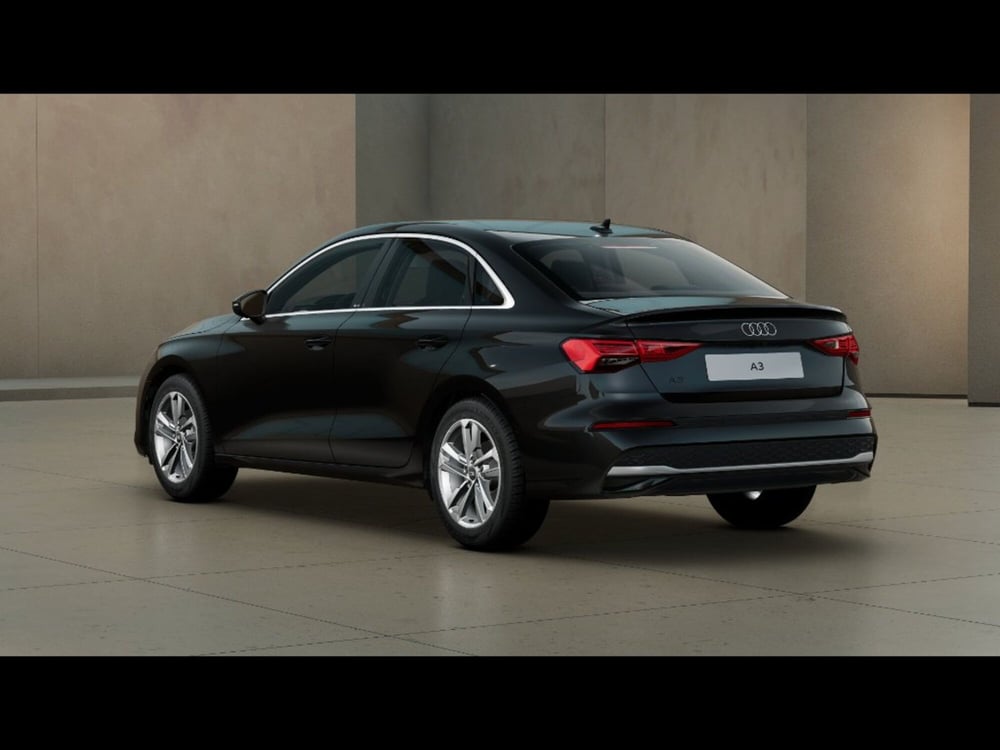 Audi A3 Sedan nuova a Pisa (3)