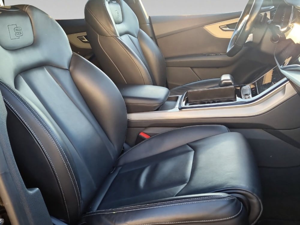 Audi Q8 usata a Siena (12)