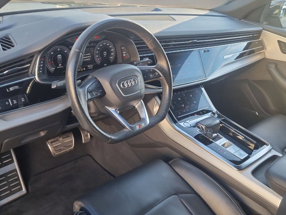 Audi Q8 usata a Siena (6)