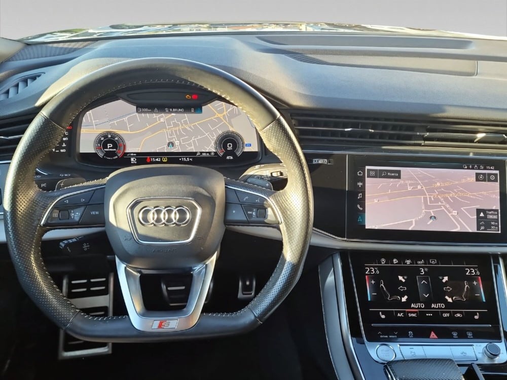 Audi Q8 usata a Siena (8)