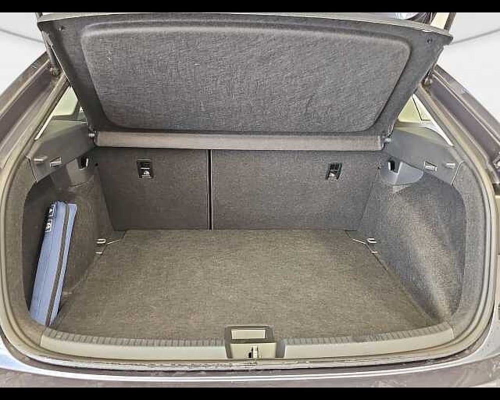 Volkswagen Taigo usata a Roma (10)