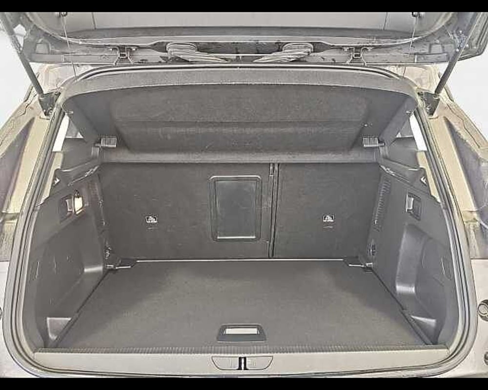 Opel Grandland X usata a Roma (11)