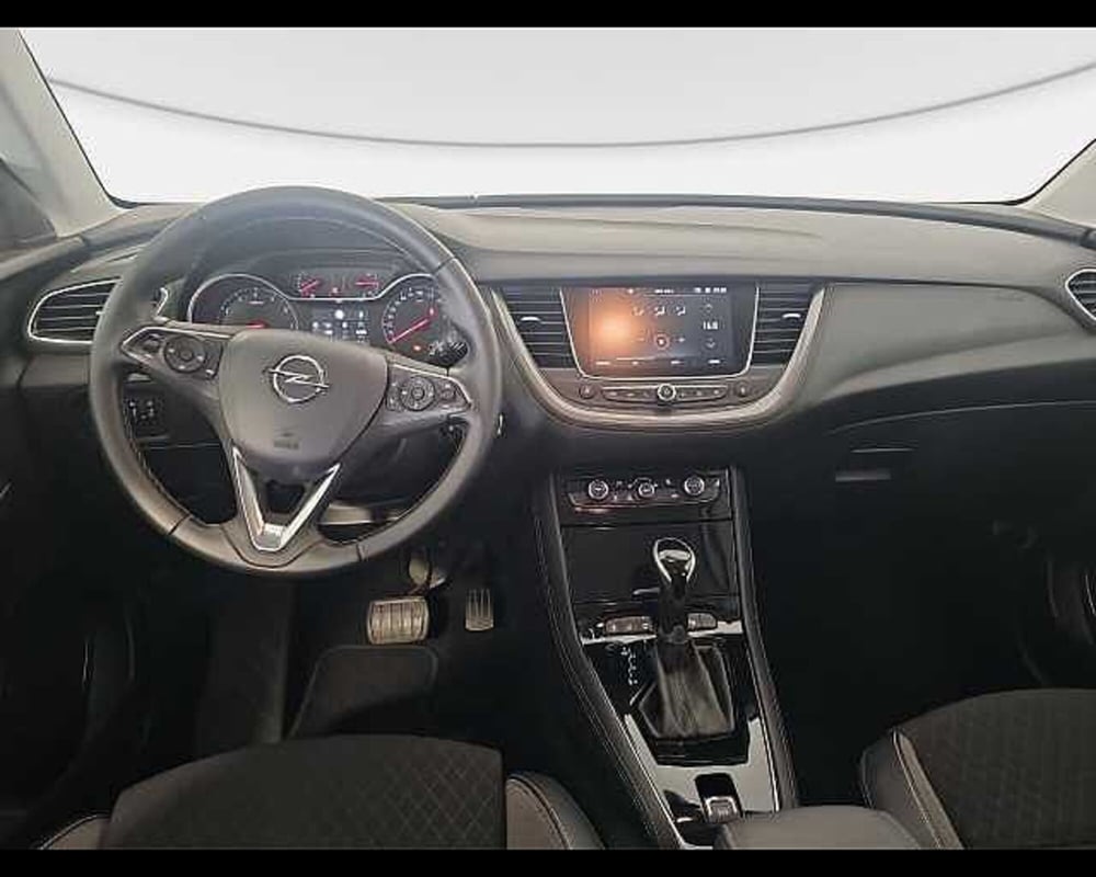 Opel Grandland X usata a Roma (6)