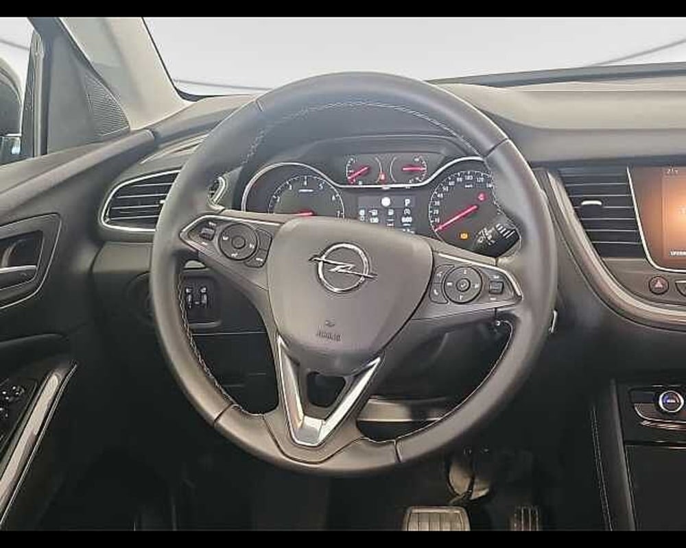 Opel Grandland X usata a Roma (7)