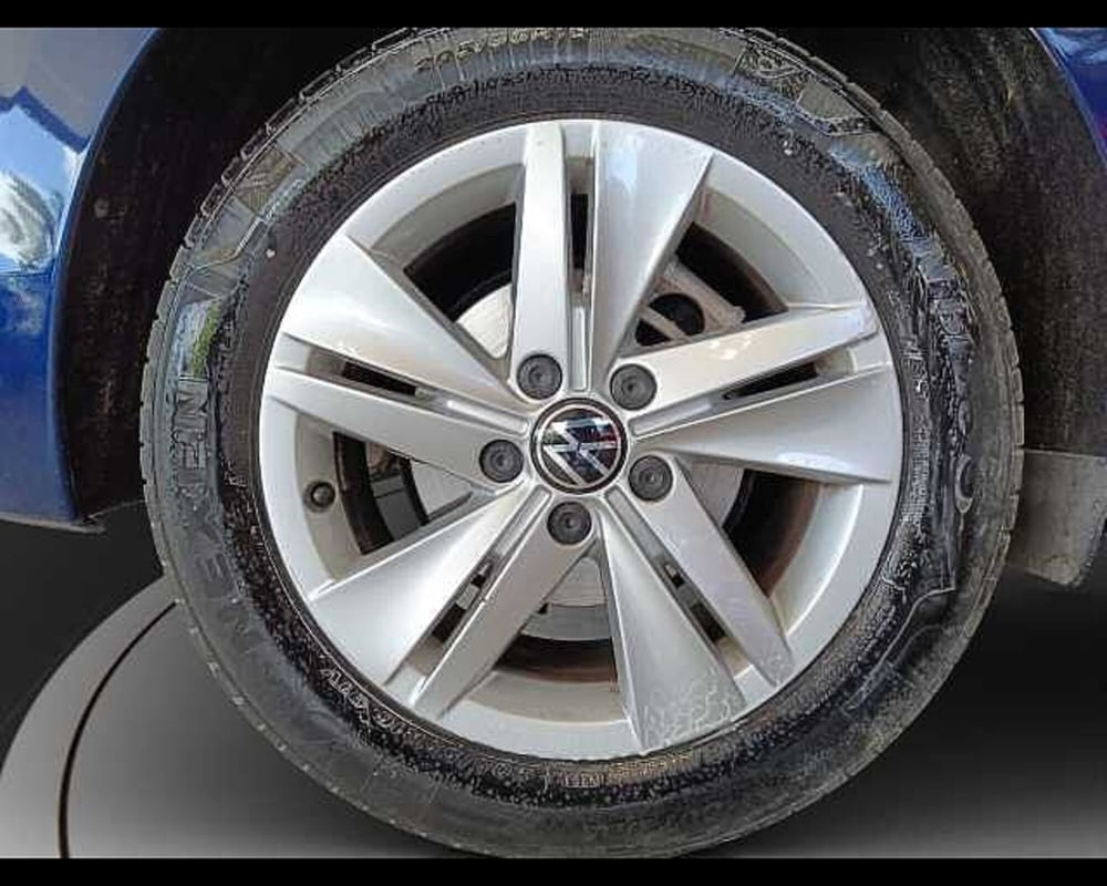 Volkswagen Golf usata a Roma (12)