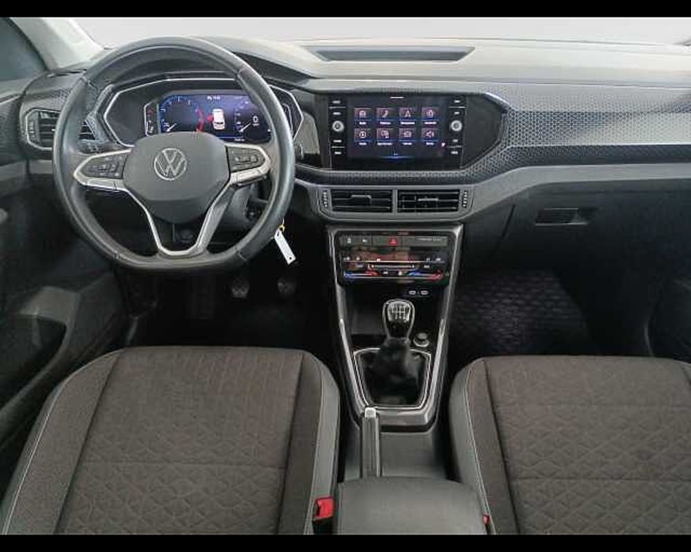 Volkswagen T-Cross usata a Roma (6)