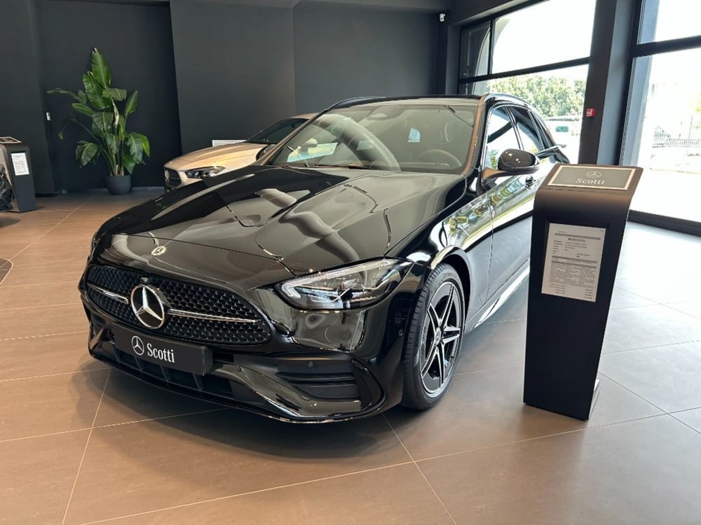 Mercedes-Benz Classe C Station Wagon nuova a Pisa (2)