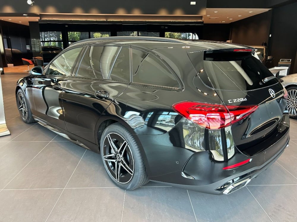 Mercedes-Benz Classe C Station Wagon nuova a Pisa (7)