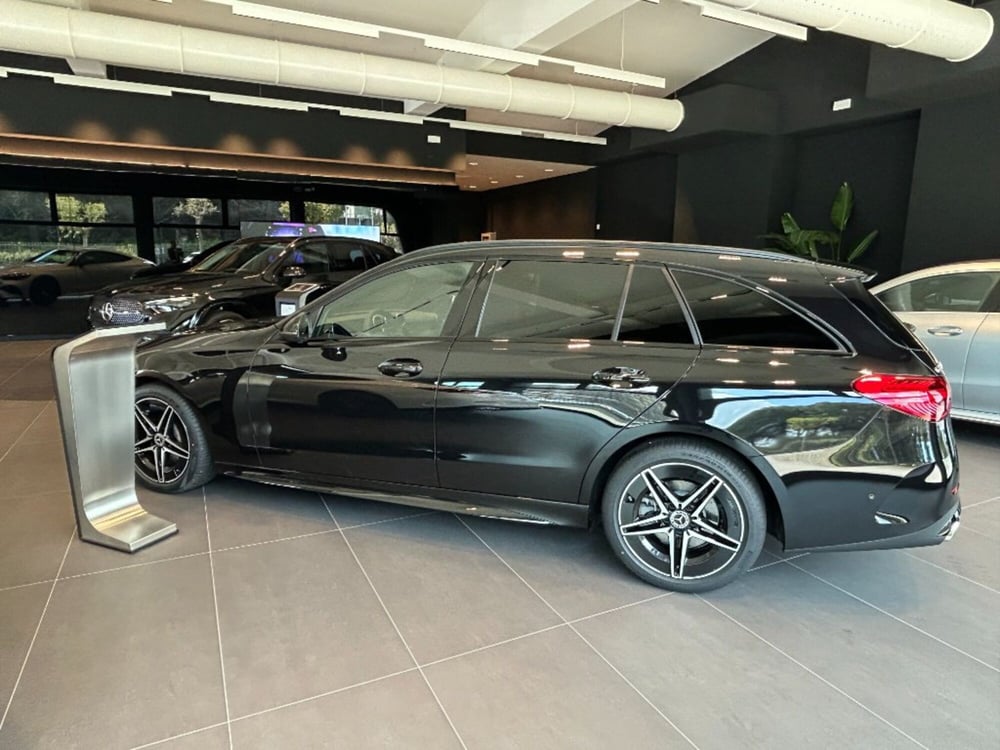 Mercedes-Benz Classe C Station Wagon nuova a Pisa (8)