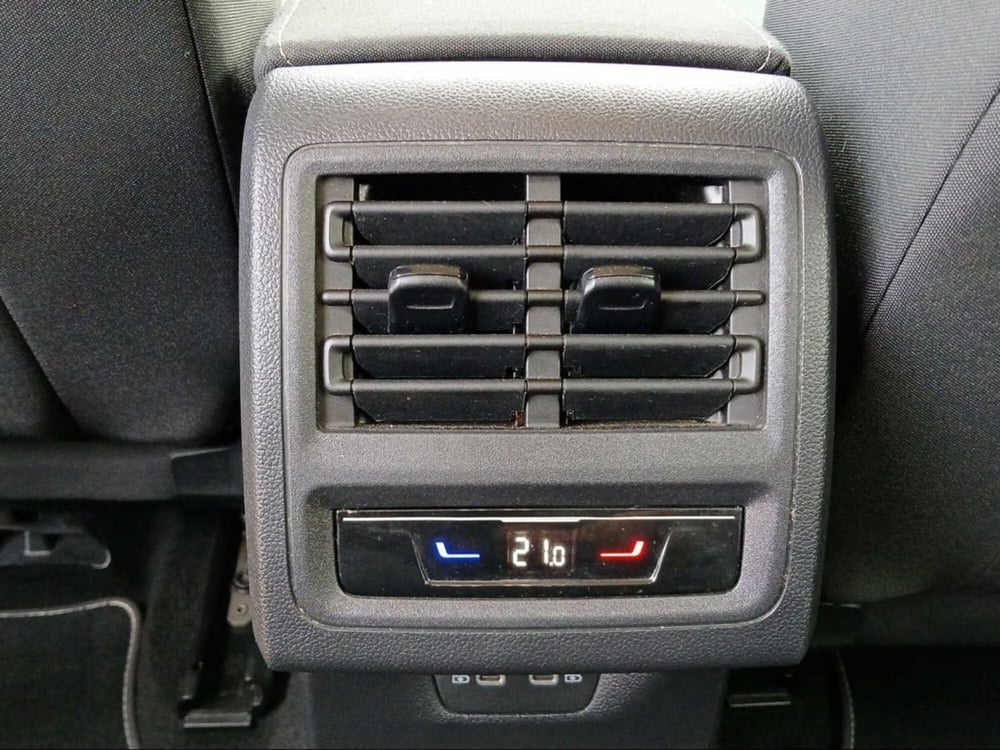 Volkswagen Golf Variant usata a Firenze (14)
