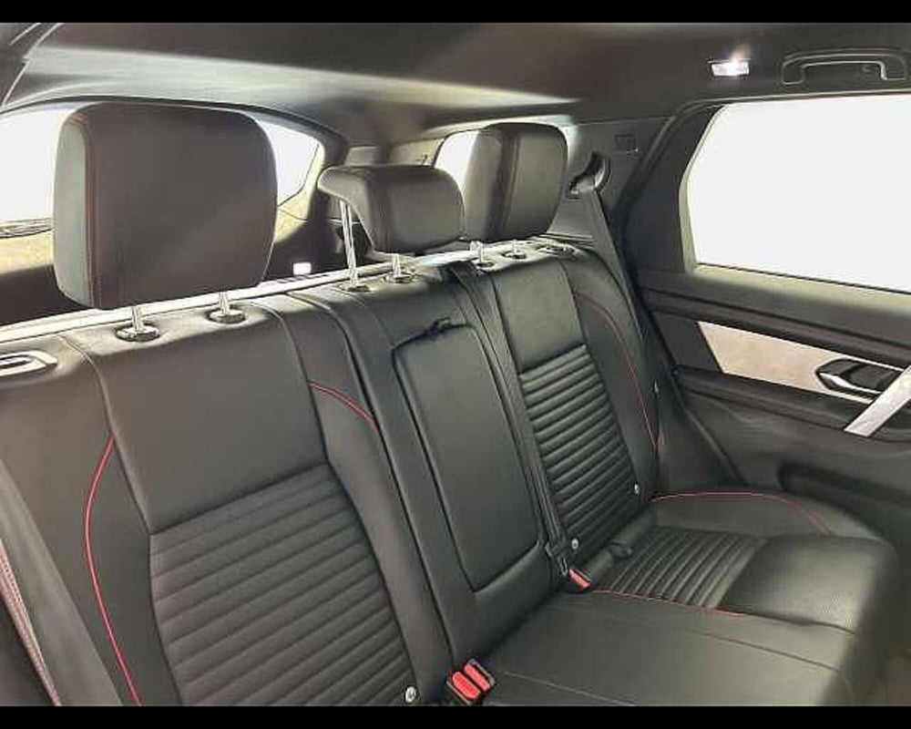 Land Rover Discovery Sport usata a Roma (9)