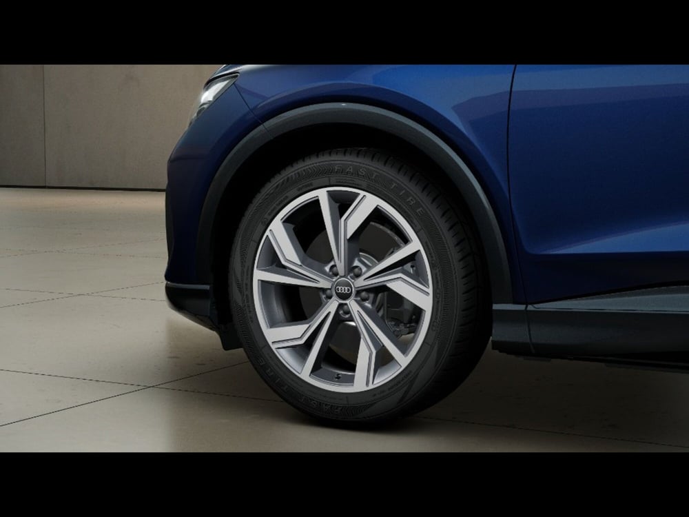 Audi Q4 Sportback nuova a Pisa (6)