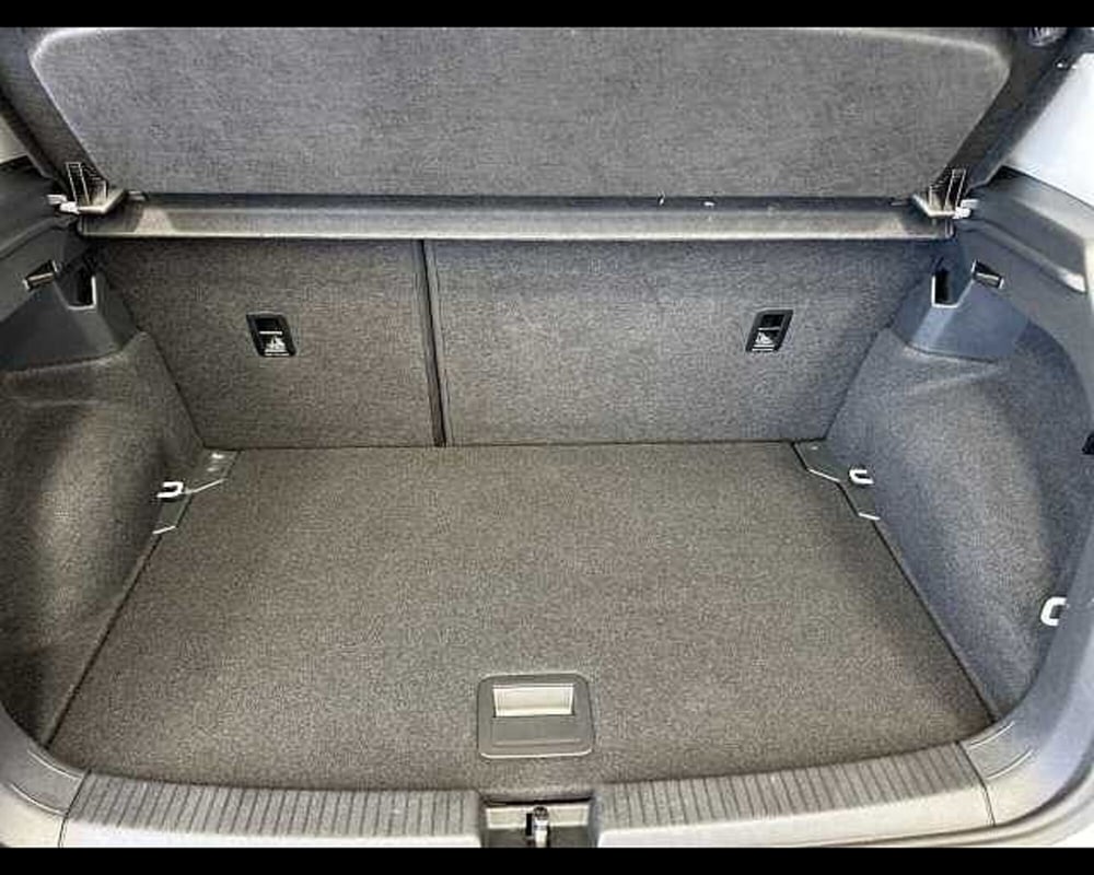 Volkswagen T-Cross usata a Roma (10)