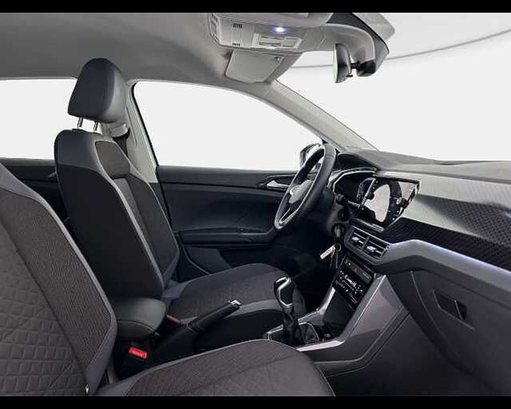 Volkswagen T-Cross usata a Roma (8)