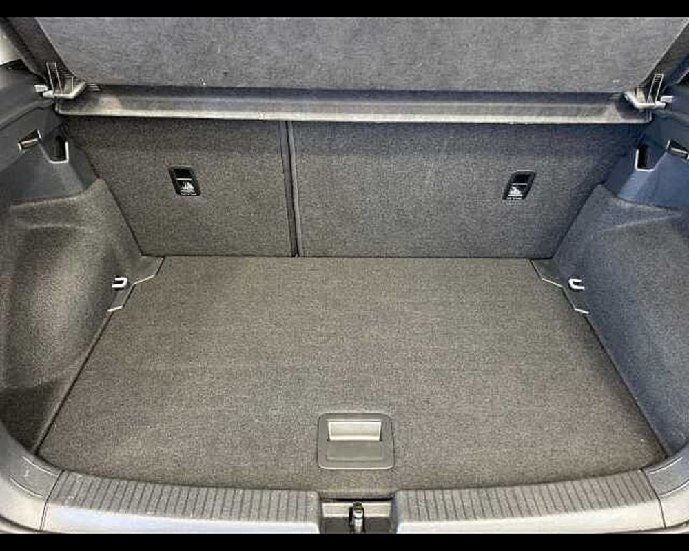 Volkswagen T-Cross usata a Roma (10)