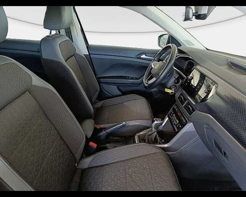 Volkswagen T-Cross usata a Roma (8)