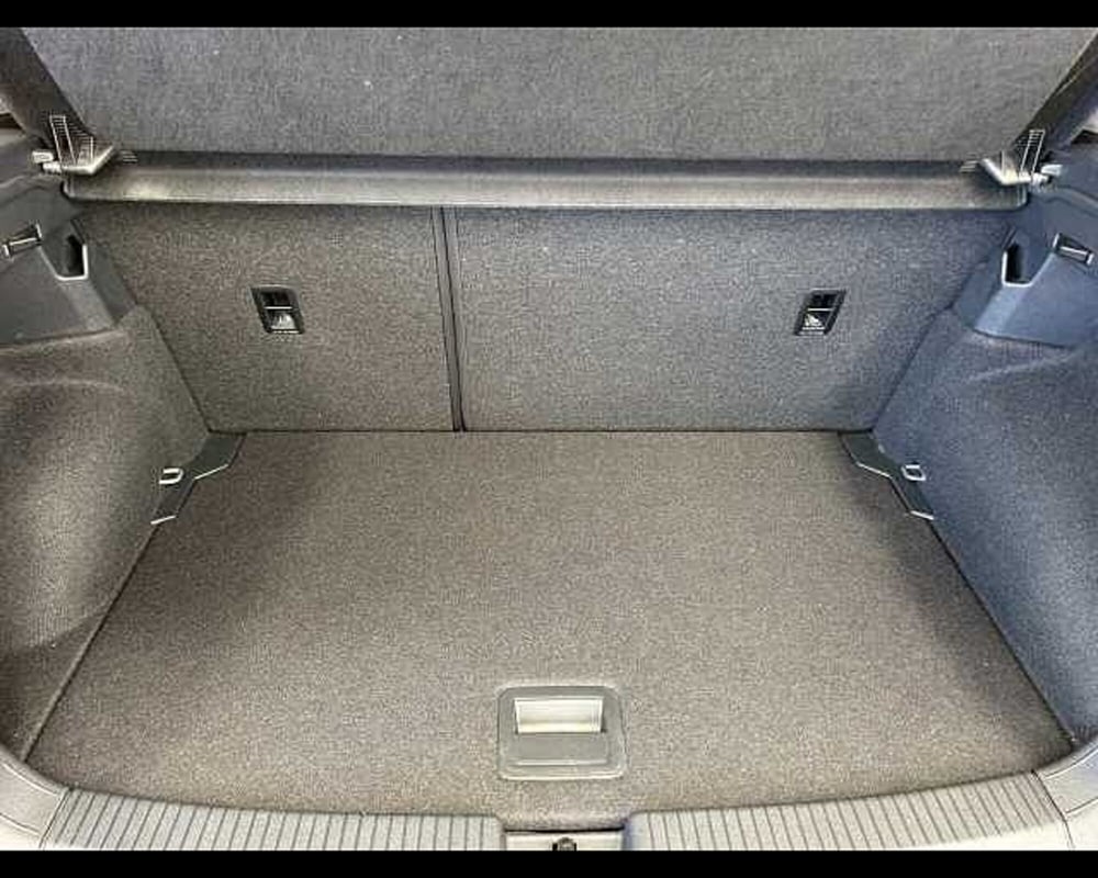 Volkswagen T-Cross usata a Roma (10)