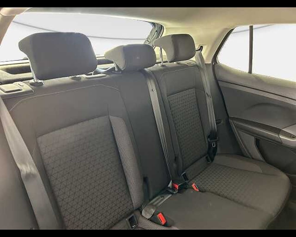 Volkswagen T-Cross usata a Roma (9)