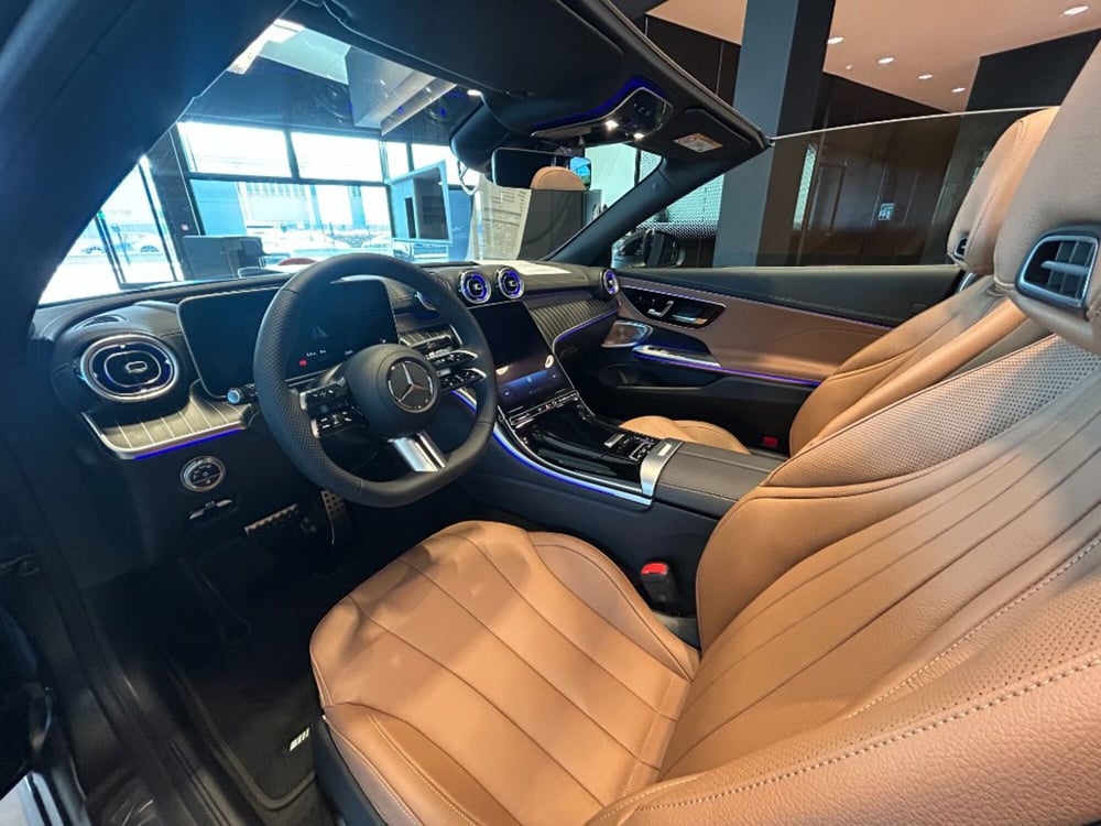Mercedes-Benz CLE Cabrio nuova a Pisa (12)