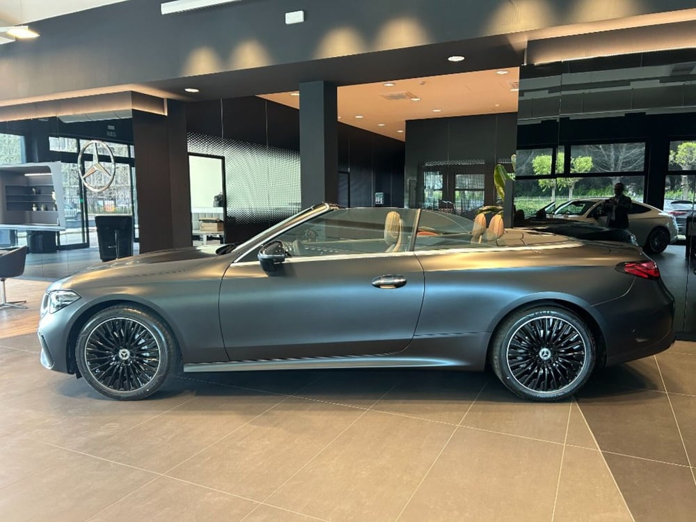 Mercedes-Benz CLE Cabrio nuova a Pisa (4)