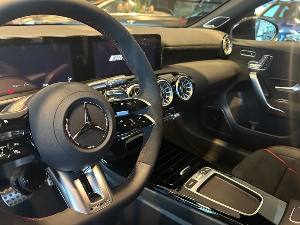 Mercedes-Benz Classe A nuova a Pisa (15)