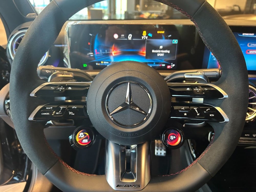 Mercedes-Benz Classe A nuova a Pisa (16)