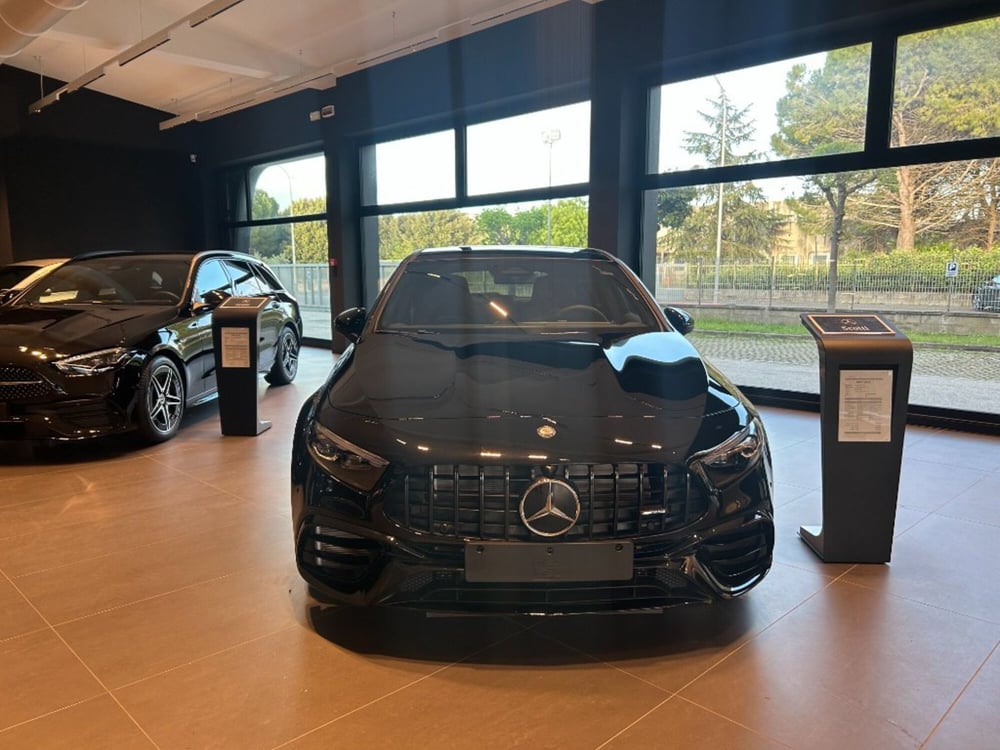Mercedes-Benz Classe A nuova a Pisa (2)
