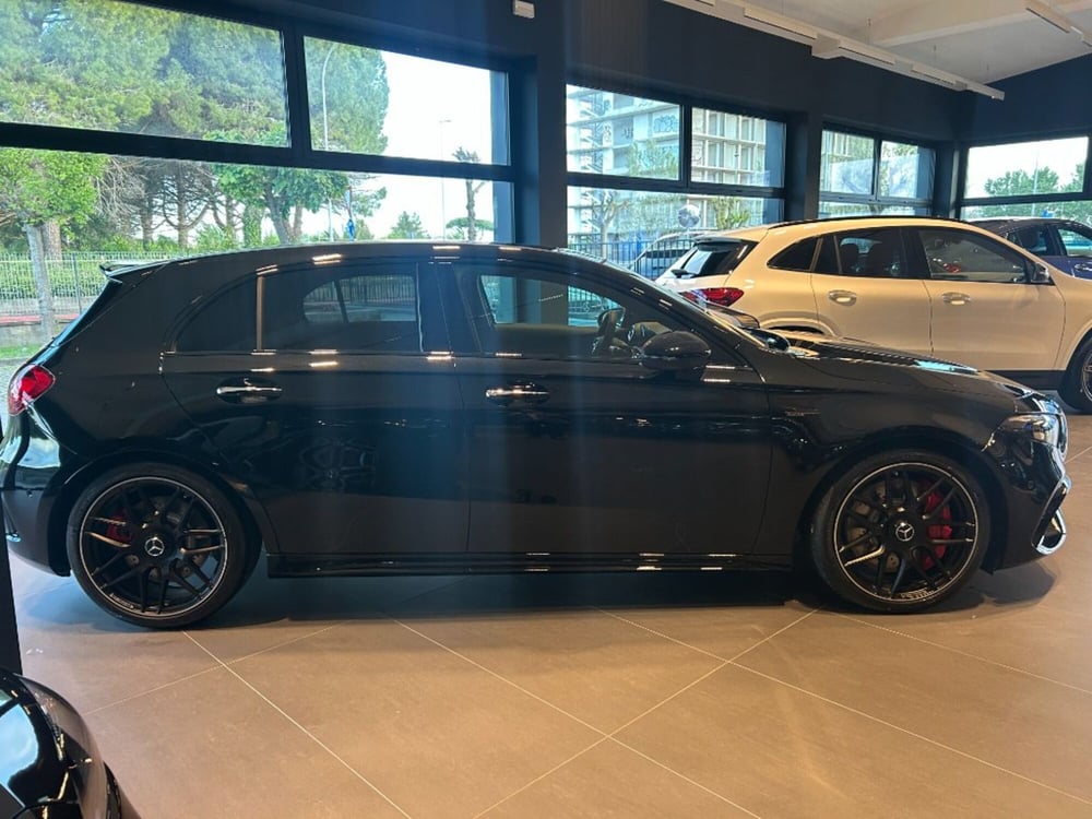Mercedes-Benz Classe A nuova a Pisa (9)