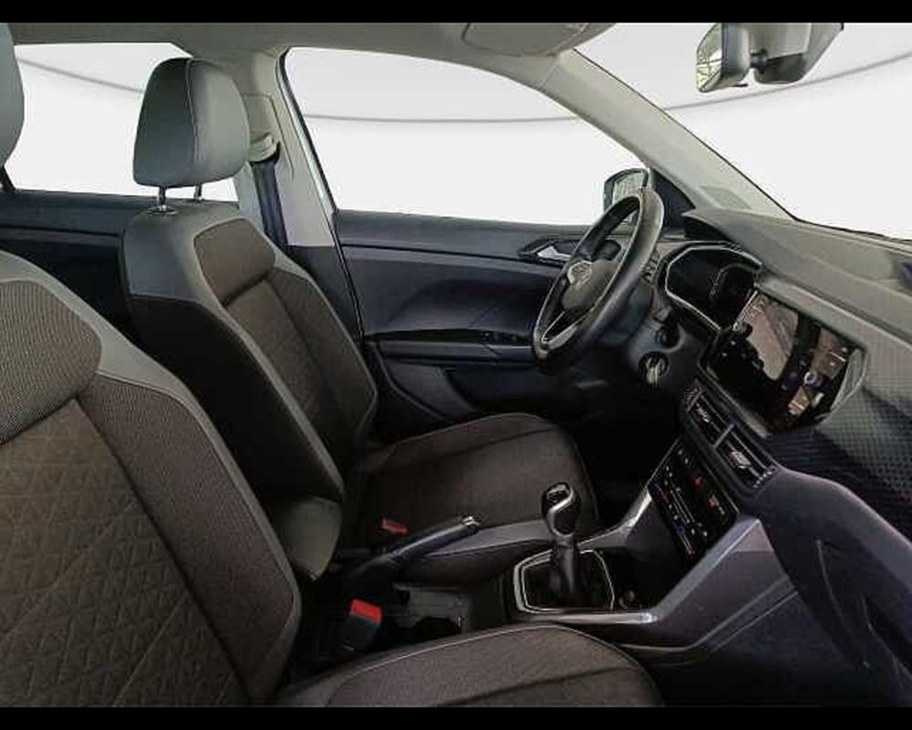 Volkswagen T-Cross usata a Roma (8)