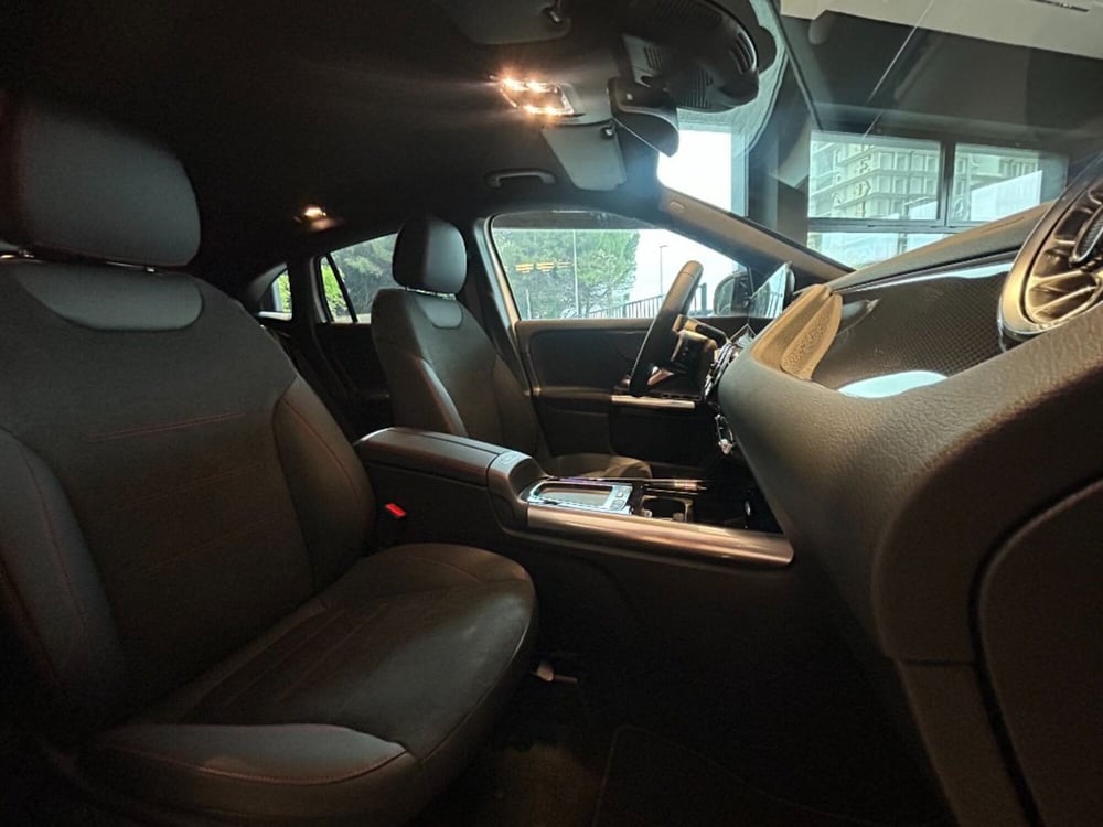 Mercedes-Benz GLA SUV nuova a Pisa (13)