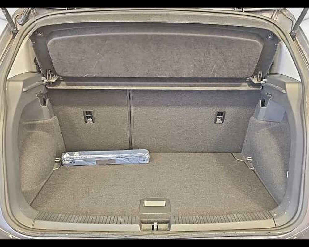 Volkswagen T-Cross usata a Roma (10)