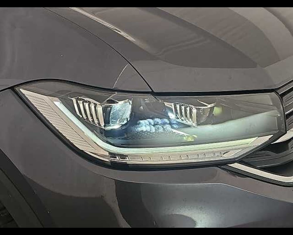 Volkswagen T-Cross usata a Roma (12)